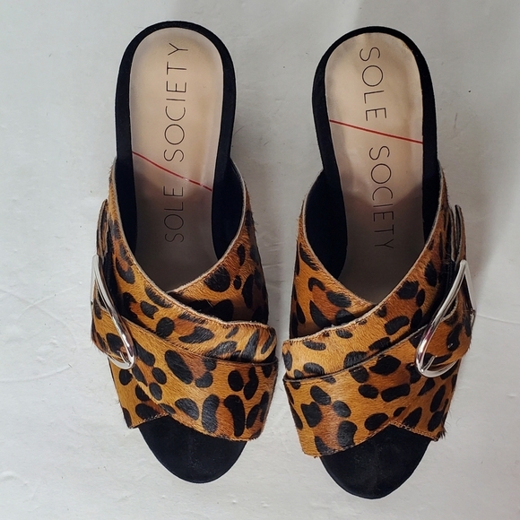 Sole Society Leopard Sandals - Picture 5 of 8